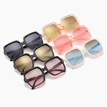 Марка дизайнер Извънгабаритни квадратни слънчеви очила За жени с голям рамки Черни слънчеви очила Модерен градиентные дамски очила с UV400 Oculos 2